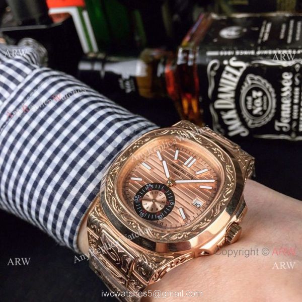 New Copy Patek Philippe Engraving Nautilus Rose Gold Dial Men Wristwatch New Copy Patek Philippe Engraving Nautilus Rose Gold Dial Men Wristwatch