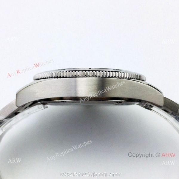 Grade 1A Swiss TAG Heuer Autavia 2836 Watch Stainless Steel Green Face Grade 1A Swiss TAG Heuer Autavia 2836 Watch Stainless Steel Green Face
