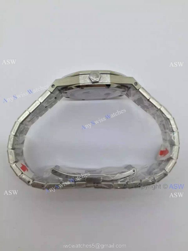 Copy Swiss Audemars Piguet Royal Oak Diamond Bezel Watch SS White Dial Copy Swiss Audemars Piguet Royal Oak Diamond Bezel Watch SS White Dial
