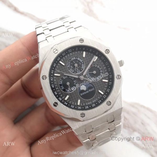 Audemars Piguet Royal Oak Perpetual Calendar Replica Watch Stainless Steel Black Dial 41mm Audemars Piguet Royal Oak Perpetual Calendar Replica Watch Stainless Steel Black Dial 41mm