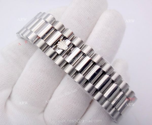 Buy AAA Quality Copy Rolex Day Date Black Roman Watch Men Size 36mm Buy AAA Quality Copy Rolex Day Date Black Roman Watch Men Size 36mm
