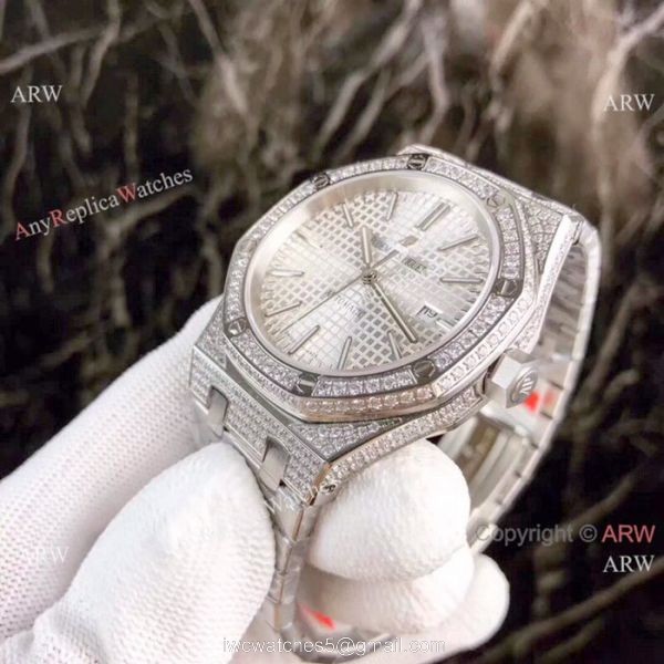 Fake Audemars Piguet Royal Oak Diamond Watches Stainless Steel Silver Dial 44mm Fake Audemars Piguet Royal Oak Diamond Watches Stainless Steel Silver Dial 44mm