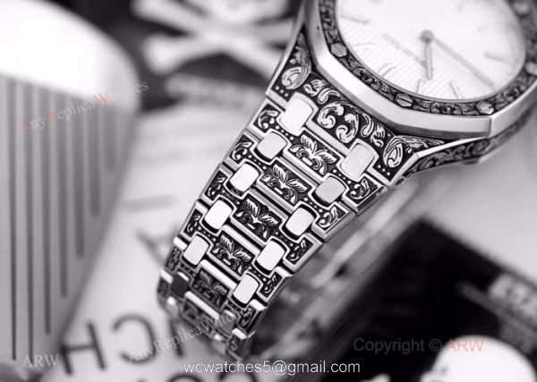 2019 Replica Audemars Piguet Royal Oak Limited Edition Watch 43mm Blue Dial 2019 Replica Audemars Piguet Royal Oak Limited Edition Watch 43mm Blue Dial
