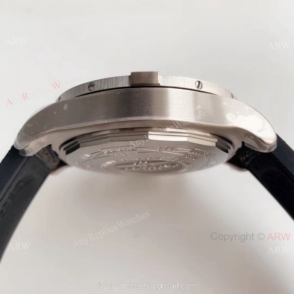 Swiss Replica Breitling Avenger Bandit Valjoux7750 Watch Military Watch strap Swiss Replica Breitling Avenger Bandit Valjoux7750 Watch Military Watch strap