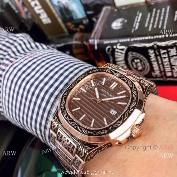 Clone Patek Philippe Nautilus White Face Rose Gold Tattoo Watch 40mm Clone Patek Philippe Nautilus White Face Rose Gold Tattoo Watch 40mm