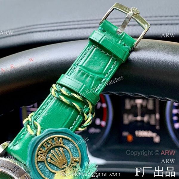 Rolex Daytona 42mm Watch SS Green Dial Green Leather Strap Rolex Daytona 42mm Watch SS Green Dial Green Leather Strap