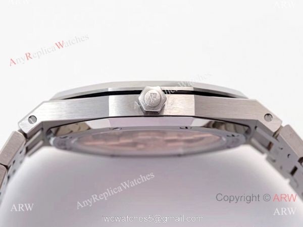 New Audemars Piguet Royal Oak Extra-Thin Ref.15202 Watch Blue Dial New Audemars Piguet Royal Oak Extra-Thin Ref.15202 Watch Blue Dial