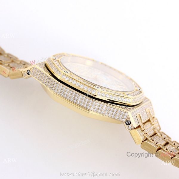 Audemars Piguet Royal Oak Full Iced Out Watch Replica Yellow Gold 41.5mm Audemars Piguet Royal Oak Full Iced Out Watch Replica Yellow Gold 41.5mm