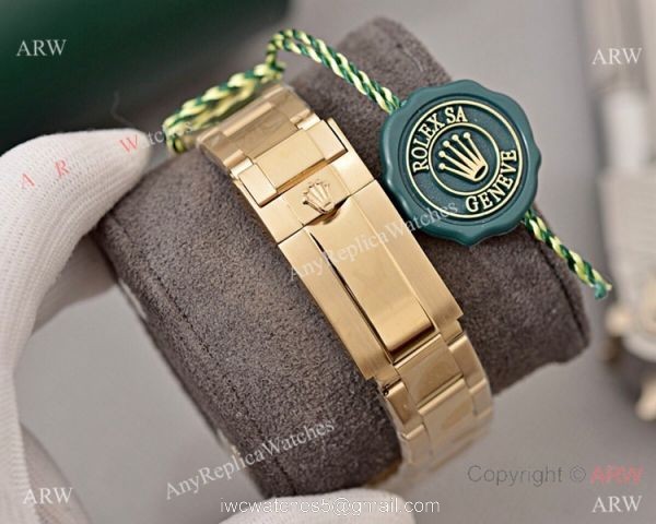 Copy Rolex Daytona Yellow Gold Black Face 40mm Watch High Quality Copy Rolex Daytona Yellow Gold Black Face 40mm Watch High Quality