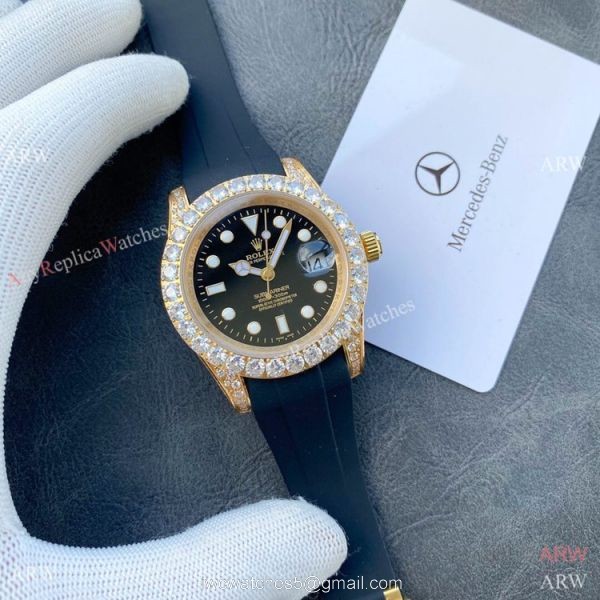 Top Replica Rolex Submariner Iced Out Diamond Watches 40mm Gold Case Blue Rubber Strap Top Replica Rolex Submariner Iced Out Diamond Watches 40mm Gold Case Blue Rubber Strap