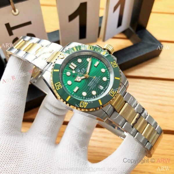 Rolex Submariner Date Copy Watches Two Tone Black Ceramic Bezel 40mm Rolex Submariner Date Copy Watches Two Tone Black Ceramic Bezel 40mm