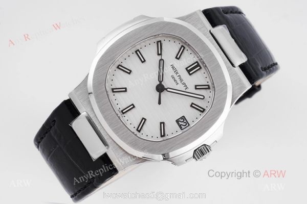 Swiss Replica Patek Philippe Nautilus Stainless Steel White Dial Watch Swiss 324 movement Swiss Replica Patek Philippe Nautilus Stainless Steel White Dial Watch Swiss 324 movement