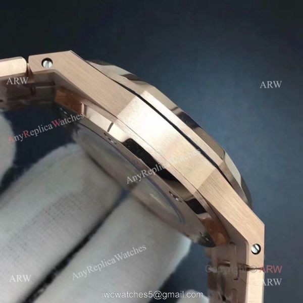 BF Swiss Replica AP 15400 Audemars Piguet Royal Oak Rose Gold Silver Dial Watch BF Swiss Replica AP 15400 Audemars Piguet Royal Oak Rose Gold Silver Dial Watch