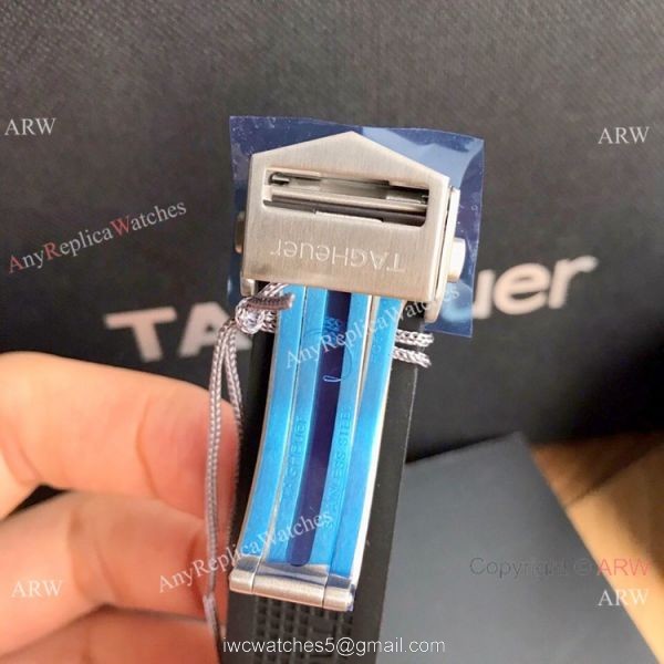 Tag Heuer Mens Aquaracer 300m Rubber Strap Watch Swiss Quartz Movement Tag Heuer Mens Aquaracer 300m Rubber Strap Watch Swiss Quartz Movement