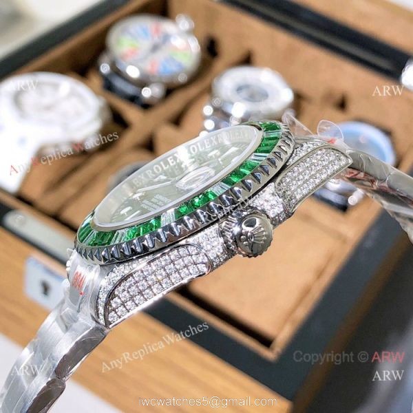 Nice Quality Copy Rolex Submariner Green Diamond Watches 40mm Nice Quality Copy Rolex Submariner Green Diamond Watches 40mm