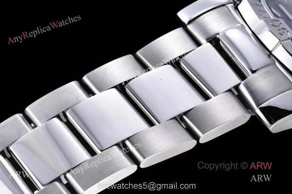 (GF) Best Breitling Avenger 43 Blue Dial Stainless Steel Swiss Replica Watches (GF) Best Breitling Avenger 43 Blue Dial Stainless Steel Swiss Replica Watches