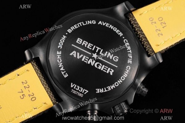Swiss Grade Clone Breitling Super Avenger II 7750 Watch Black Steel and Green Swiss Grade Clone Breitling Super Avenger II 7750 Watch Black Steel and Green