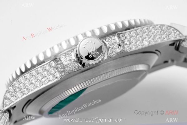 Swiss Grade Clone Rolex Iced Out Submariner Watch Swiss 3135 Green Dial Swiss Grade Clone Rolex Iced Out Submariner Watch Swiss 3135 Green Dial