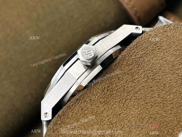 TWS factory V3 Version Swiss Audemars Piguet Royal Oak Cal.3120 Silver Dial Watch 37mm TWS factory V3 Version Swiss Audemars Piguet Royal Oak Cal.3120 Silver Dial Watch 37mm