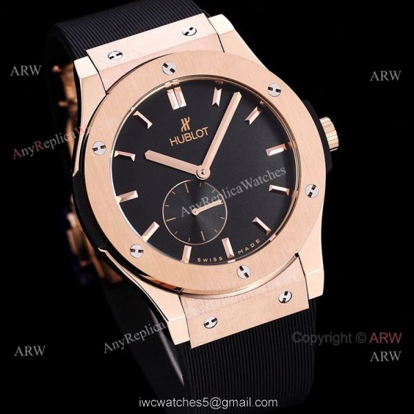 Mens Hublot Classic Fusion 42mm Black Dial Black Leather Strap Watch Replica Mens Hublot Classic Fusion 42mm Black Dial Black Leather Strap Watch Replica