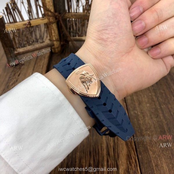 Quartz Tonino Lamborghini 124bbr Spyder 47mm Rose Gold Blue Rubber Band Knockoff Watch Quartz Tonino Lamborghini 124bbr Spyder 47mm Rose Gold Blue Rubber Band Knockoff Watch