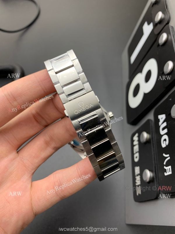 (VS) Omega Seamaster Aqua Terra 150m Watch White Dial Swiss 8900 Movement (VS) Omega Seamaster Aqua Terra 150m Watch White Dial Swiss 8900 Movement