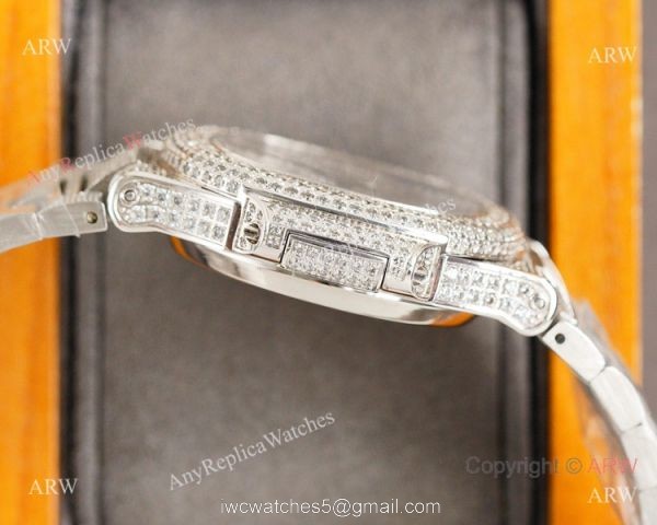 AAA Grade Iced Out Patek Philippe Nautilus Swiss 9015 Watch Full Diamond AAA Grade Iced Out Patek Philippe Nautilus Swiss 9015 Watch Full Diamond