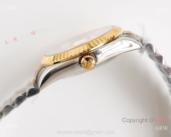 Two Tone Gold Face Replica Rolex Datejust Watch Citizen 8215 Movement Two Tone Gold Face Replica Rolex Datejust Watch Citizen 8215 Movement