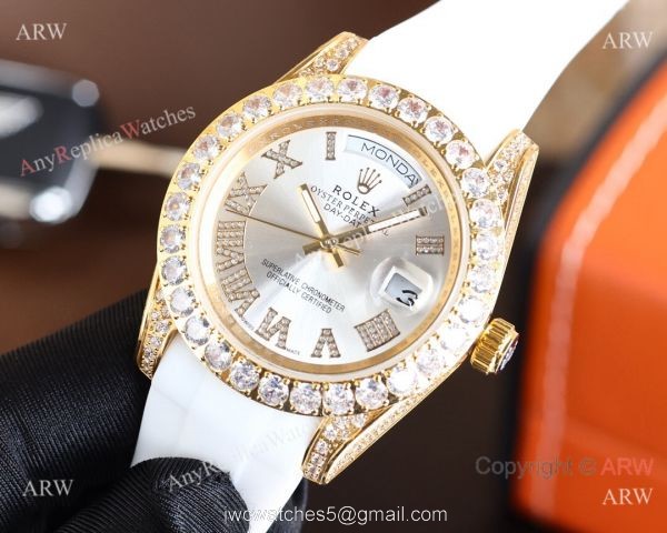 Replica Rolex Day-Date Diamond Gold Bezel Black Face 40 MM Watch Replica Rolex Day-Date Diamond Gold Bezel Black Face 40 MM Watch