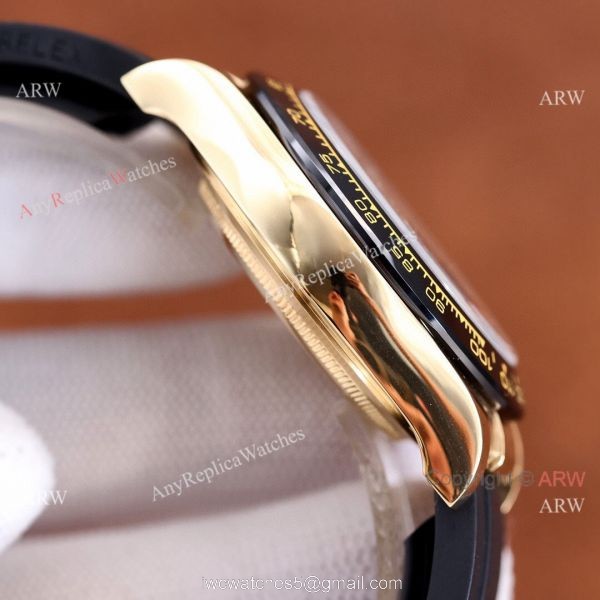Replica Rolex Daytona Gold Dial Black Rubber Band Ceramic bezel Man Watch Replica Rolex Daytona Gold Dial Black Rubber Band Ceramic bezel Man Watch