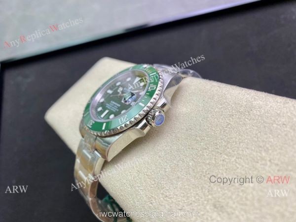Grade AAA Copy Rolex Submariner Hulk Date 40mm JVS Swiss 3135 Watch Grade AAA Copy Rolex Submariner Hulk Date 40mm JVS Swiss 3135 Watch
