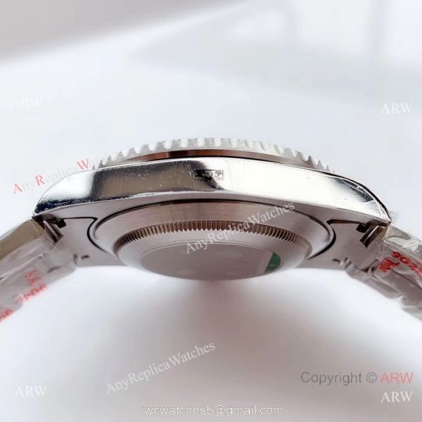 AAA Replica Rolex Submariner Black Face 116610LN Watch Noob/V10/904L/Swiss 3135 AAA Replica Rolex Submariner Black Face 116610LN Watch Noob/V10/904L/Swiss 3135
