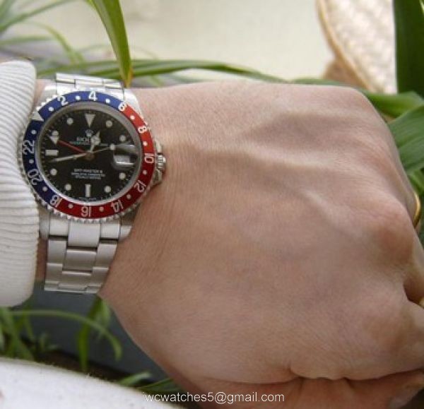 REPLICA ROLEX GMT-MASTER II Red &038; Blue Bezel PEPSI SS WATCH