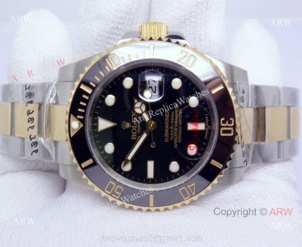 High Quality Replica Rolex Submariner Watch 2-Tone Black Dial Black Ceramic 40mm