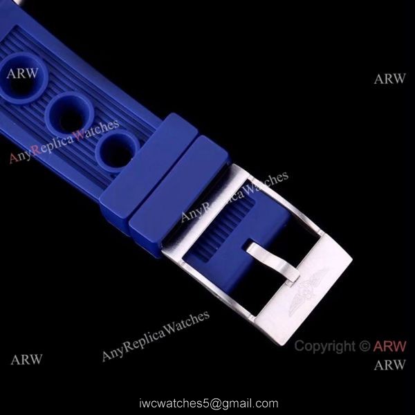 2018 New Breitling Avenger Blackbird Replica Watch Blue Band w Blue Face
