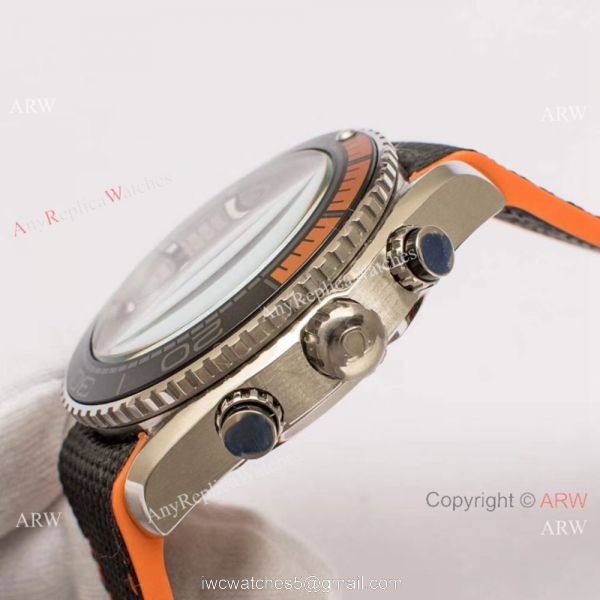Japan Grade Omega Seamaster Replica Planet Ocean 600m Chronograph Watch White Dial