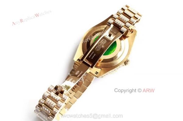 Swiss Grade 1 Replica Rolex Presidential Diamond DayDate Watch Yellow Gold 39mm