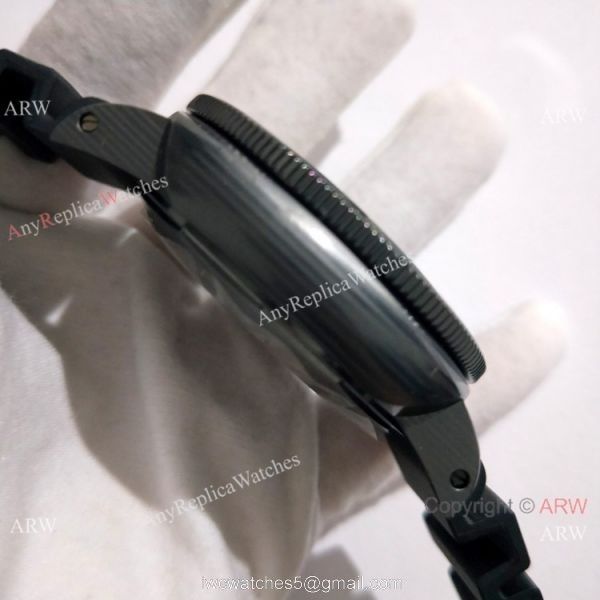 New Style Copy Panerai Submersible Luna Rossa PAM 1039 Wristwatch
