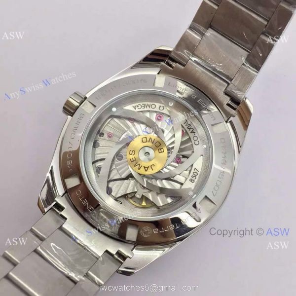 Swiss ETA 8800 Omega Seamaster Superluminova Stainless Steel Watch 41.5mm