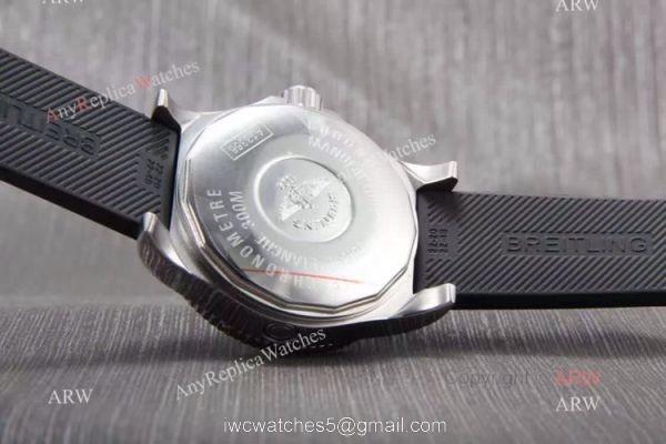 Replica Breitling Superocean Abyss Watch SS Black Yellow Inner Bezel Black Rubber