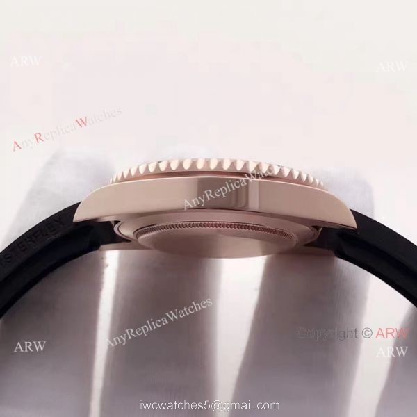 Swiss ETA2836 Rolex Submariner Rose Gold Rubber Strap Watch 40mm