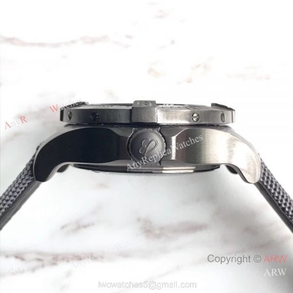 Swiss Grade Copy Breitling Avenger II Seawolf Solid Black Design Watch 45mm