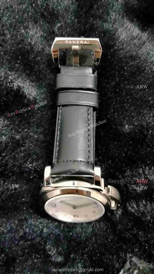 Luminor Panerai 8 Days White Dial Replica Watch PAM561