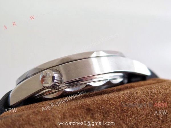 (OM)Swiss Omega Seamaster Diver 300m Omega 8800 Movement watch Black Dial Black Rubber Strap
