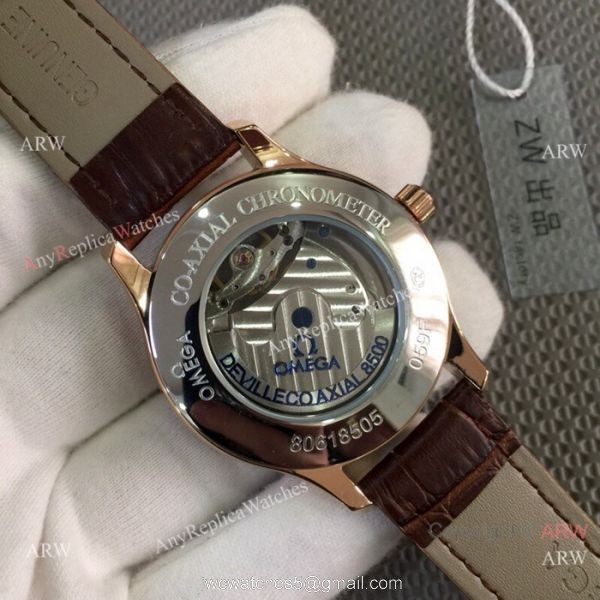 2019 Replica Omega seamaster Complications Watch Rose Gold White Dial