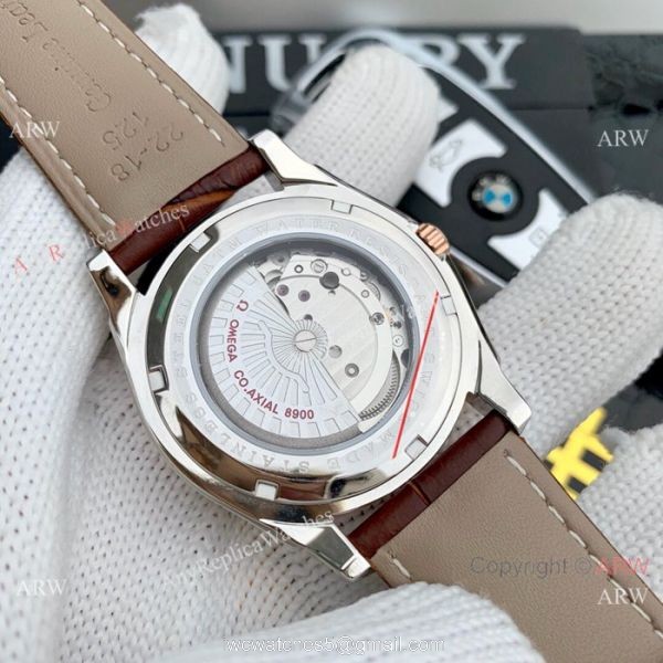 Omega Seamaster Aqua Terra Swiss 8900 Watch Rose Gold Bezel