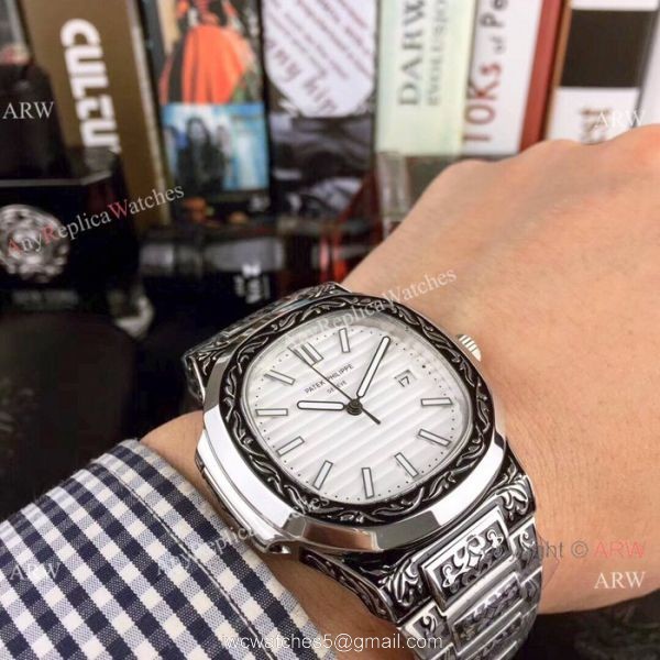 Best Replica Patek Philippe Engraving Nautilus Blue Dial 40MM Watches