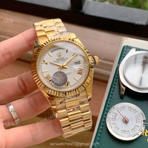 Copy Rolex Day Date 2 41mm watches Rose Gold President White Dial