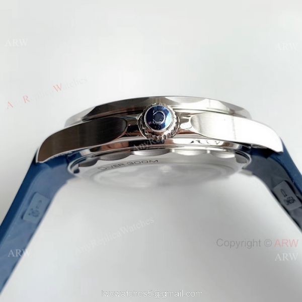 (OM Factory)Omega Seamaster 300 Replica Watch SS Blue Rubber Strap