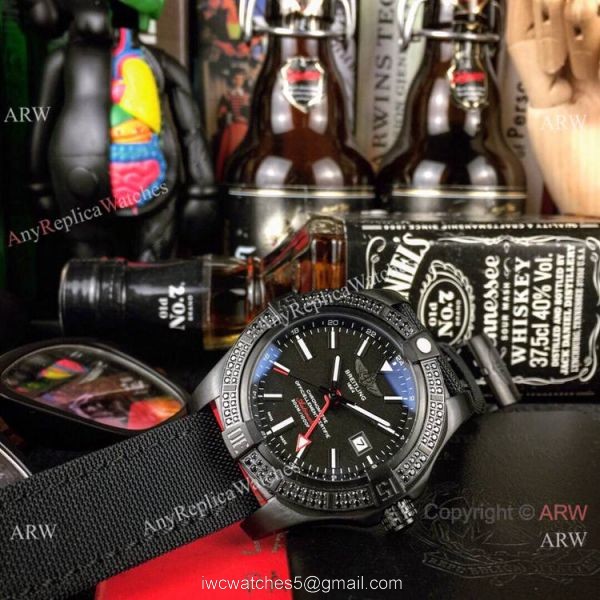 AAA Replica Breitling Avenger II GMT Diamond Bezel All Black Wrist